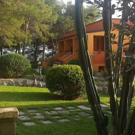 Agriturismo Sole Del Mediterraneo Séjour à la ferme *